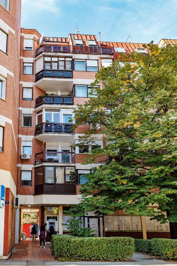 Sari City Center Apartment Nowy Sad Zewnętrze zdjęcie