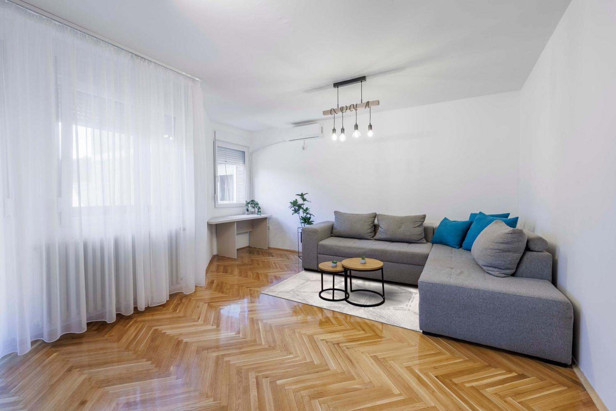 Sari City Center Apartment Nowy Sad Zewnętrze zdjęcie