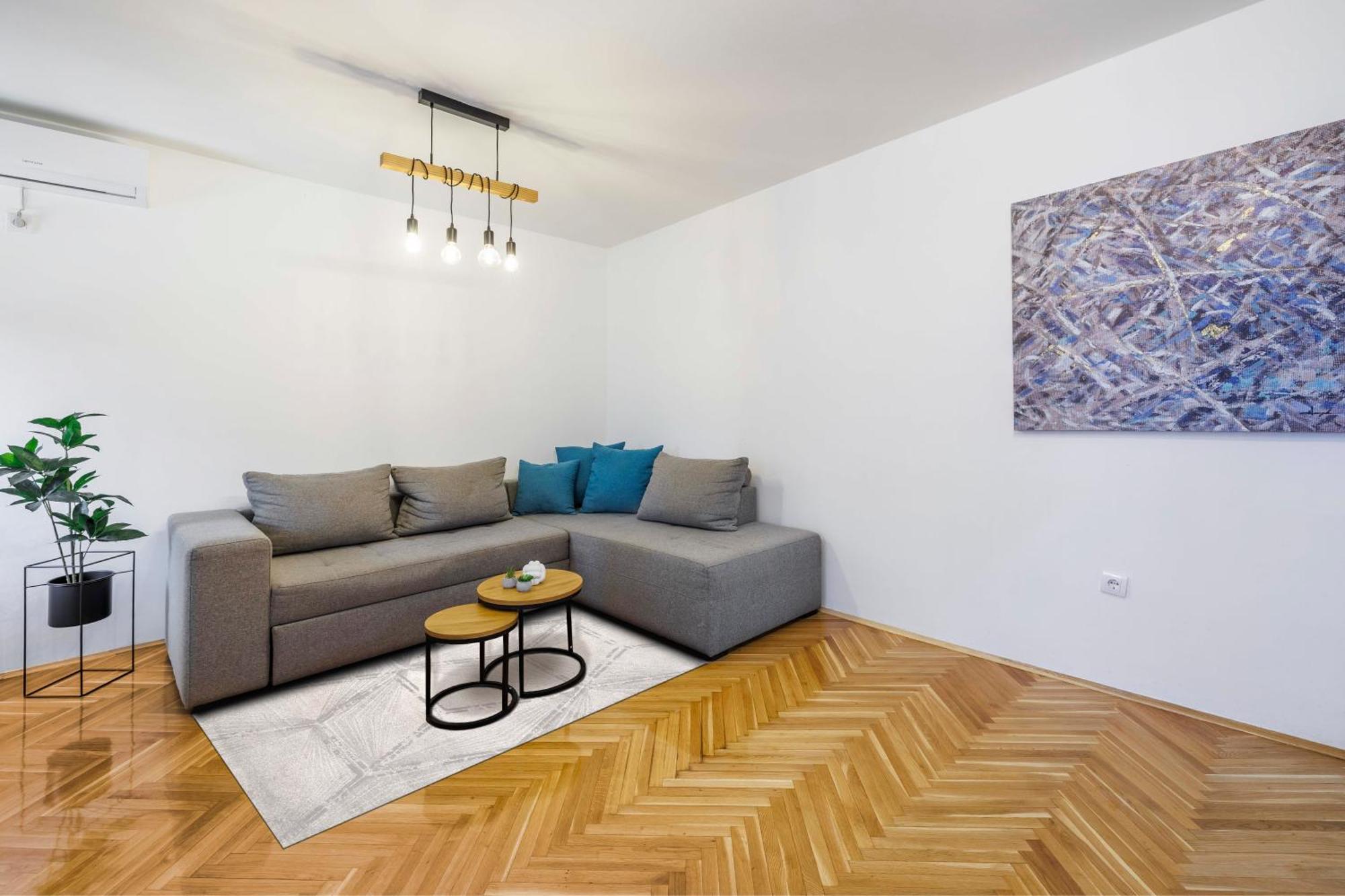 Sari City Center Apartment Nowy Sad Zewnętrze zdjęcie